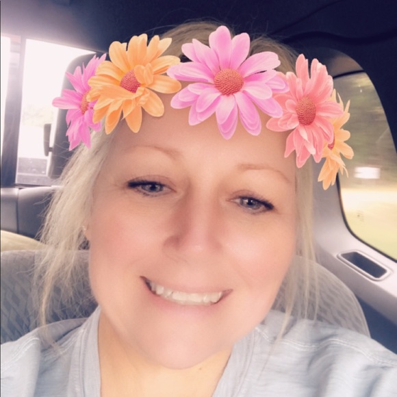 Meet your Posher, Gayla - Picture 1 of 1